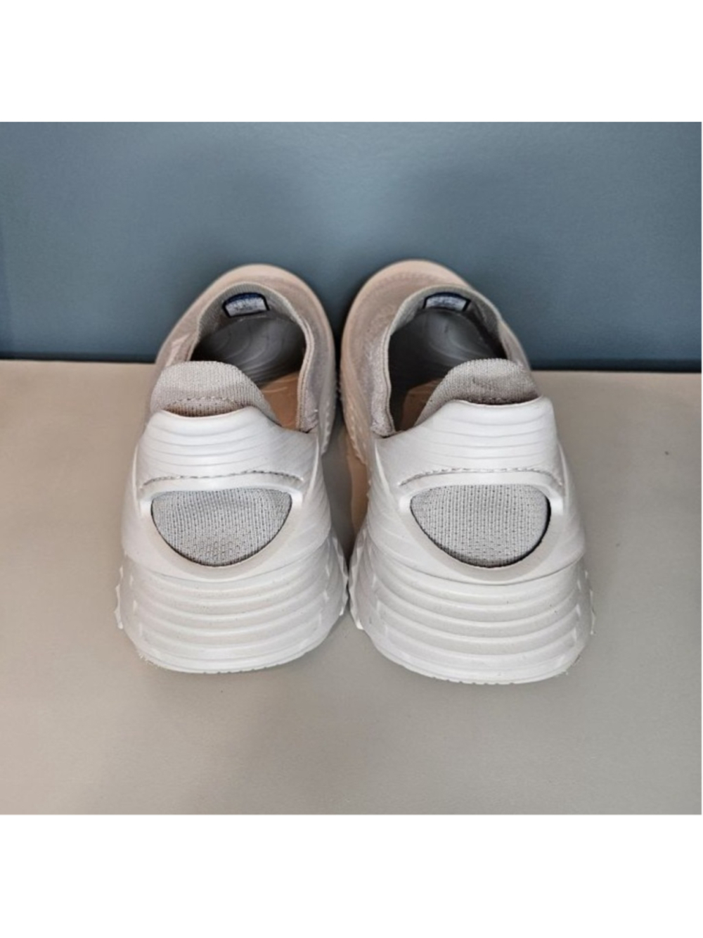 Hoka One U Restore TC in Stucco/Putty/Pink Recovery Slip On Sneakers Sz 10 - Picture 4 of 9